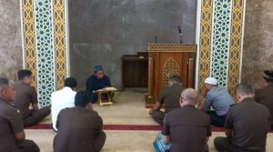 TAUSIYAH BA’DA DZUHUR YANG DISAMPAIKAN OLEH UST. CHAIRUL ICHWAN, S. PDI