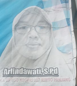 Baper Dengan Pemberitaan, Kepsek SDN 007 Rimbo Panjang Blokir Nomor Wartawan