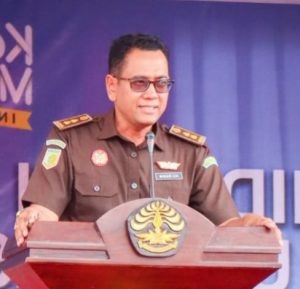 Kepala Seksi Sosial Budaya dan Kemasyarakatan Bidang Intelijen Kejaksaan Tinggi Riau menjadi Narasumber (PKKMB)