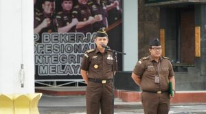 Asisten Pidana Militer Kejaksaan Tinggi Riau Menjadi Penerima Apel Kerja Pagi