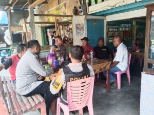 Kapolsek Tapung Hulu Pimpin Kegiatan Jum’at Curhat Yang Dilaksanakan di Desa Bukit Kemuning