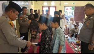 Polsek Tambang Gelar Acara Doa Bersama dan Santuni Anak Yatim