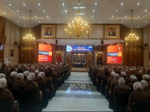 Ketua Komisi Kejaksaan Republik Indonesia Barita Simanjuntak : Minta Calon Jaksa Rawat Public Trust