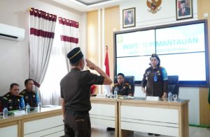 Ayu Agung, S.H, S.Sos, M.H, M.Si, ASWAS Kejati Riau Melakukan INSPEKSI Pemantauan Di Kejaksaan Negeri Kepulauan Meranti