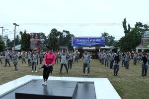 Meriahkan Hari Lalu Lintas Bhayangkara Ke – 68, Polres Kampar Gelar Olah Raga Bersama