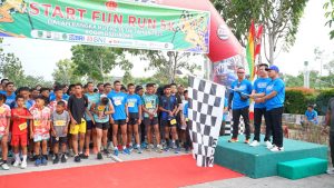 Didampingi Dandim, Bupati Rohil Lepas Ratusan Peserta Fun Run 5K Meriahkan HUT ke-78 TNI Oleh Kodim 0321 Rohil