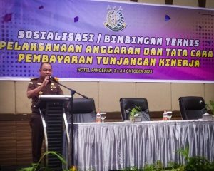 Asbin Kejati Riau Hadiri dan Sekaligus Membuka Sosialisasi/ Bimbingan Teknis Pelaksanaan Anggaran dan Tata Cara Pembayaran Tunjangan Kinerja