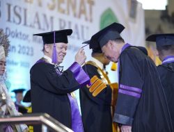 Bupati Rohil, Resmi Menyandang Gelas Magister Sain (M,SI)