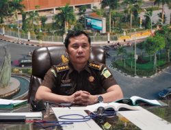 Asisten Intelijen Kejaksaan Tinggi Riau mengikuti Kegiatan Rapat Optimalisasi Kinerja Posko Pemilu Kejaksaan secara virtual