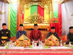 Tepuk Tepung Tawar Kepala Kejaksaan Tinggi Riau Akmal Abbas, SH., MH