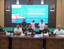 PENYERAHAN TERSANGKA DAN BARANG BUKTI (TAHAP II) PERKARA DUGAAN TINDAK PIDANA PERPAJAKAN