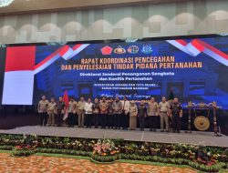 Kejaksaan Tinggi Jambi memperoleh pin emas dari Kementerian Agraria RI