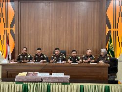 Menyerahkan Sejumlah Uang Kerugian Pendapatan Negara atas Tindak Pidana Perpajakan Senilai Rp.4.308.472.793