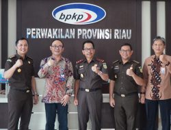 Kajati Riau Kunjungan Kerja dengan Ketua Pengadilan Tinggi Agama Riau