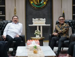 Jaksa Agung ST Burhanuddin Menerima Kunjungan Silaturahmi Menteri Pendayagunaan Aparatur Negara dan Reformasi Birokrasi
