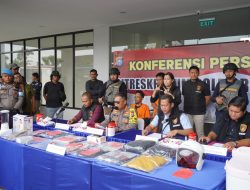 Dua Perampok Bersenjata Api di Jalan Lintas Garuda Sakti KM 31 Berhasil Diringkus Ditreskrimum Polda Riau