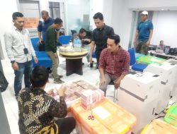 Tim Penyidik Melakukan Penggeledahan dan Penyitaan dalam Perkara Komoditas Timah PT Timah Tbk di Provinsi Kepulauan Bangka Belitung