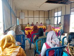 Polsek Kateman lakukan Sosialisasi Pemilu Damai hingga Desa Terluar, Dengan Waktu Tempuh 2 Jam Perjalanan Speedboat