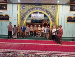 Jum’at Curhat Waktu Subuh, Kapolsek Perhentian Raja Waqaf Qur’an