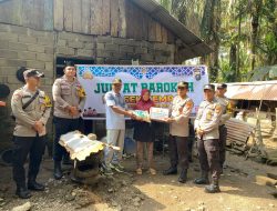 Jum’at Barokah Polsek Kempas Peduli Terhadap Sesama Dengan Berbagi Sembako.