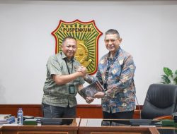 Kepala Pusat Penerangan Hukum Kejaksaan Agung Dr. Ketut Sumedana : Menerima Audiensi FIKOM Universitas Prof. Dr. Moestopo Membahas Strategi Komunikasi Publik  