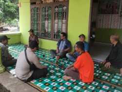 Bhabinkamtibmas Polsek Kempas Silaturrahmi Dengan Warga Binaan Sambil Ngopi Bareng.