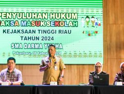 Bidang Intelijen Kejaksaan Tinggi Riau Melakukan Kegiatan Penyuluhan Hukum Program Jaksa Masuk Sekolah