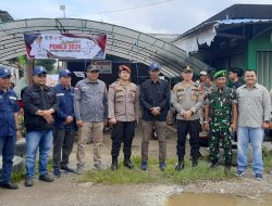 Kapolsek Kempas bersama Pamatwil dan Forkopimcam Monitoring Pencoblosan di TPS Kecamatan Kempas.