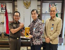 Kepala Kejaksaan Tinggi Riau Terima Kunjungan Kerja Sekaligus Silaturahmi Pejabat Perwakilan Bank Indonesia Provinsi Riau