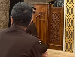 Tausiyah Qobla Dzuhur disampaikan oleh Ust. Yunus Lubis, LC., MA