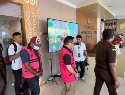 Kepala Kejaksaan Tinggi Papua Barat menetapkan dan Melakukan Penahanan Terhadap Tersangka Inisial AHHN dalam Perkara Dugaan Tindak Pidana Korupsi