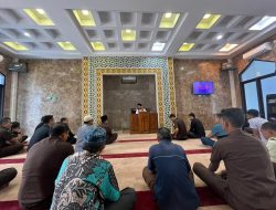 Tausiyah Qobla Dzuhur Ramadhan 1445 H/2024 M di Kejaksaan Tinggi Riau yang disampaikan oleh Ust. Dr. Saidul Amin, MA