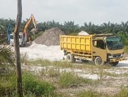 Antisipasi Kerusakan Jalan, Warga Desa Rimbo Panjang Meminta Pemerintah dan APH Untuk Tutup Galian C Ilegal