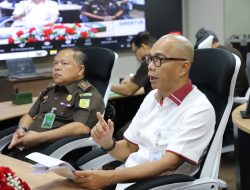 Prof. Dr. Reda Manthovani: Penguatan Posisi Jaksa/Pegawai Kejaksaan Sebagai Agen Intelijen Penegakan Hukum ruang Command Center, secara virtual