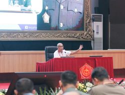 Prof. Dr. Reda Manthovani JAM-Intelijen : Memberikan Materi Pada Acara Rapat Koordinasi Nasional Polisi Militer Tentara Nasional Indonesia Tahun Anggaran 2024