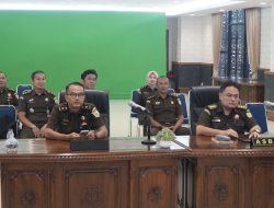 Asisten Pembinaan Kejati Riau: Mengikuti Penyampaian Hasil Survey Persepsi Anti Korupsi Secara virtual
