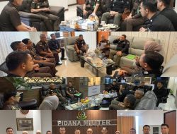 Kajati Riau Menerima kunjungan Tim Direktur Penindakan Jaksa Agung Muda Pidana Militer Kejaksaan RI