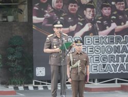 Kepala Kejaksaan Tinggi Riau : Pimpin Upacara Peringatan Hari Kebangkitan Nasional Ke-116