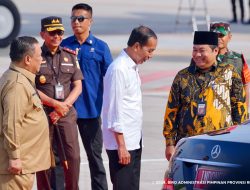 Kajati Riau mengikuti Peresmian Gerbang Tol XIII Koto Kampar oleh Presiden RI Ir. H. Joko Widodo