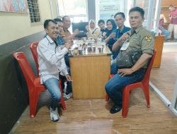Akrab dan Hangat, Suasana Coffe Morning dan Pemberian Penghargaan Kepada Kalapas Pekanbaru Oleh Media Masa