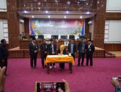 Rapat Paripurna DPRD Rokan Hilir Penyampaian Laporan akhir Badan Anggaran Sekaligus Mengambil Keputusan Anggaran Tahun 2025