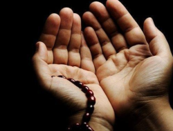 Do’a Allahummarzuqna Makhroja, ini Tulisan Arab dan Artinya