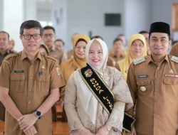 Walikota Solok Kukuhkan Ny. Dona Ramadhani Kirana Putra Sebagai Bunda Literasi Kota Solok Tahun 2025-2030